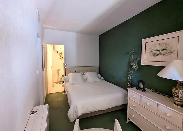 Grand Avec Terrasse, Clim, Wifi Et Parking A - Fr-1-420-144 アパート